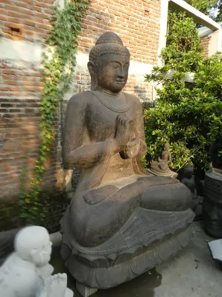 Product image of the product “Sitting Buddha - Indian style. 240cm height. Painted in the color antique finish 240 cm”